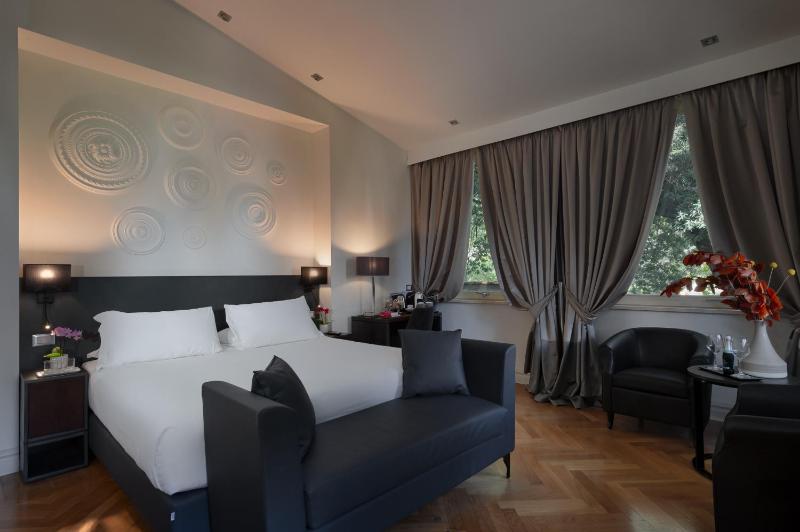Junior Suite image 4