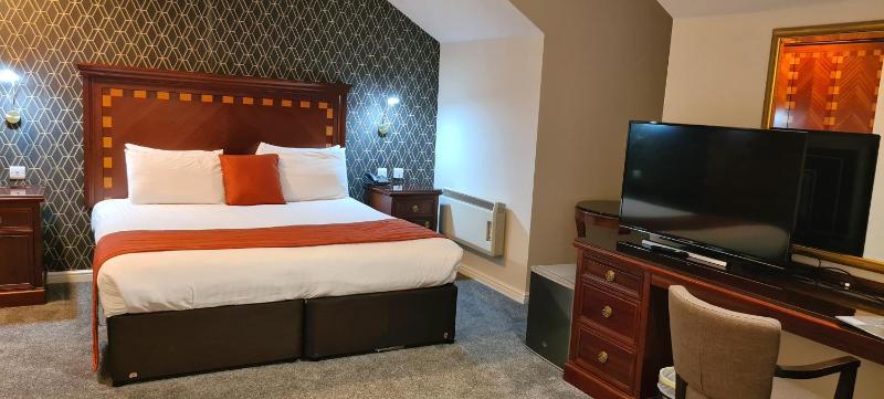 Executive Double Room image 3