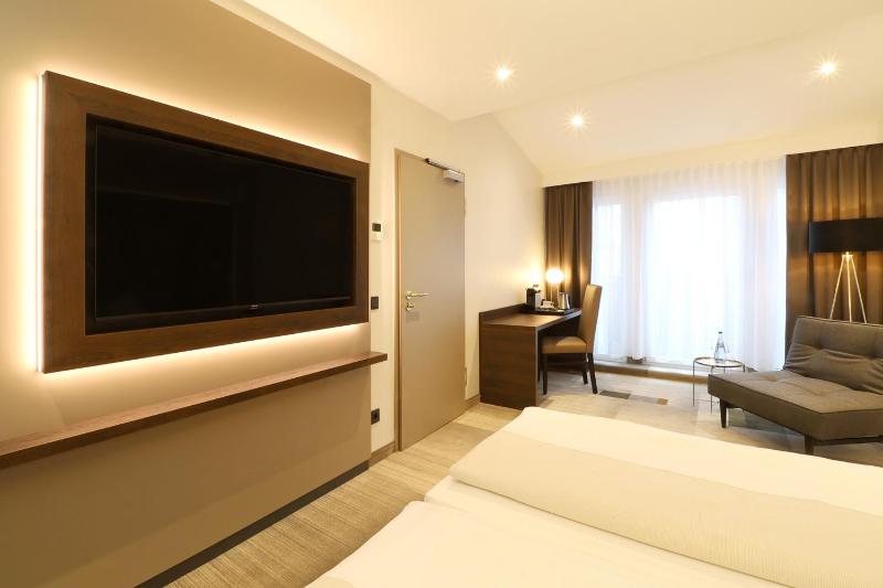 Hotel Goldene Rose - image 19