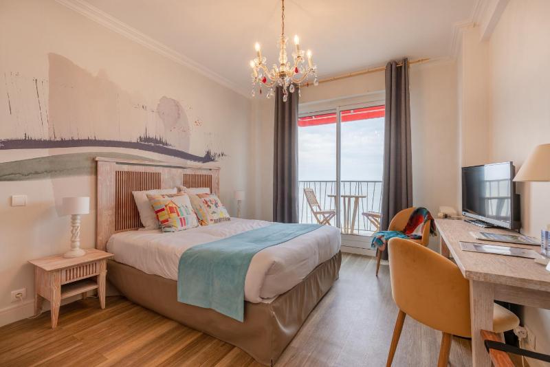 Comfort Double Room Sea Front  image 1