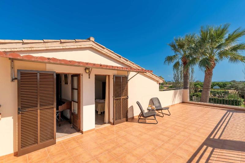Villa Camp del Bosch by Sealand Villas - image 36
