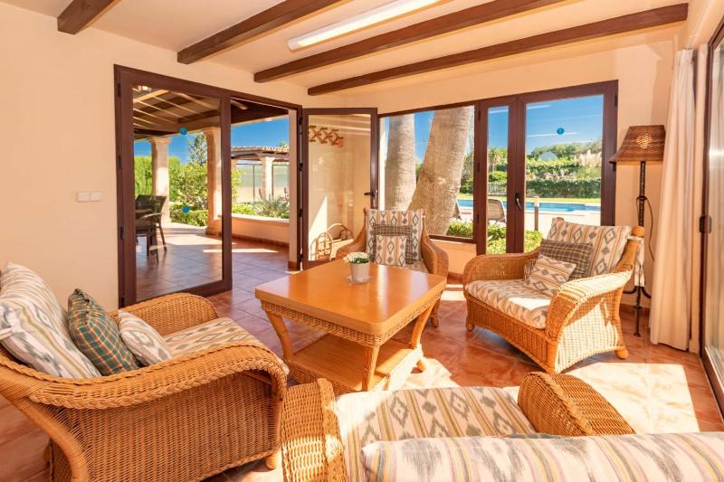 Villa Camp del Bosch by Sealand Villas - image 48