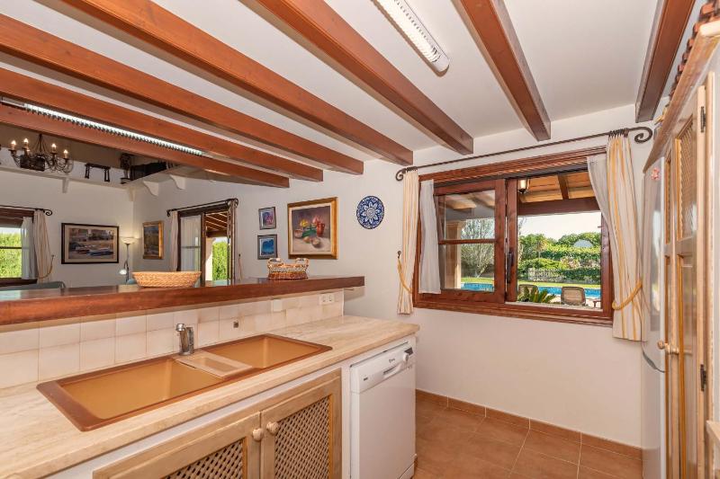 Villa Camp del Bosch by Sealand Villas - image 11