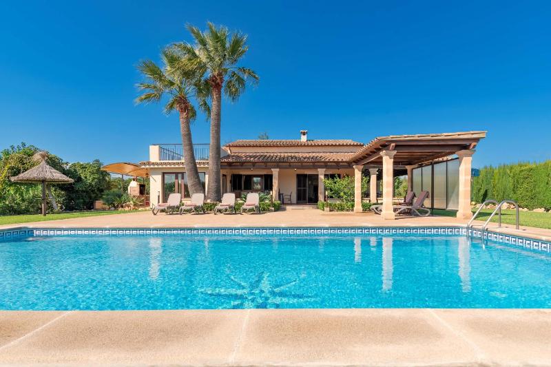 Villa Camp del Bosch by Sealand Villas - image 12