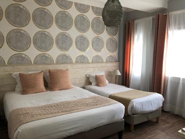 Triple Room image 4