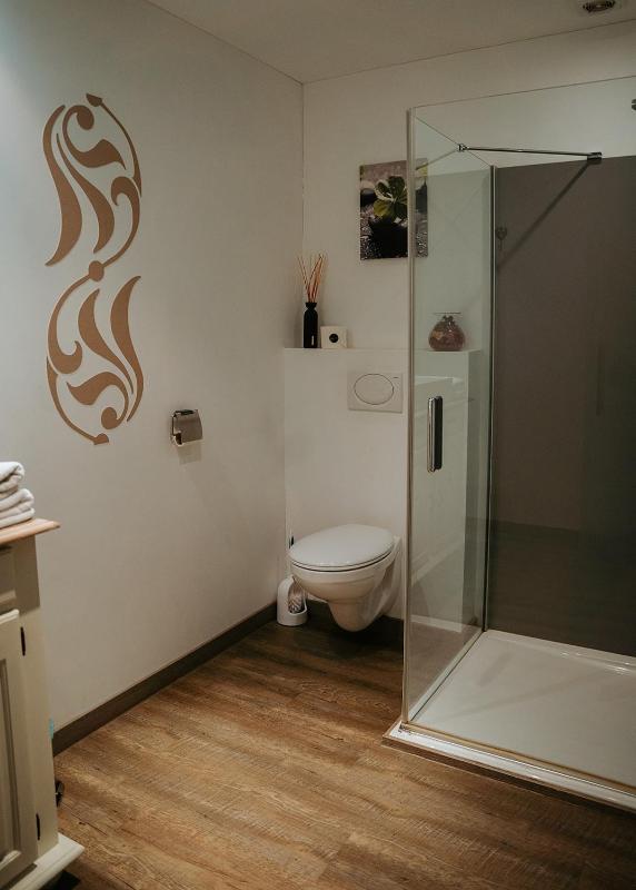 Double Room image 4
