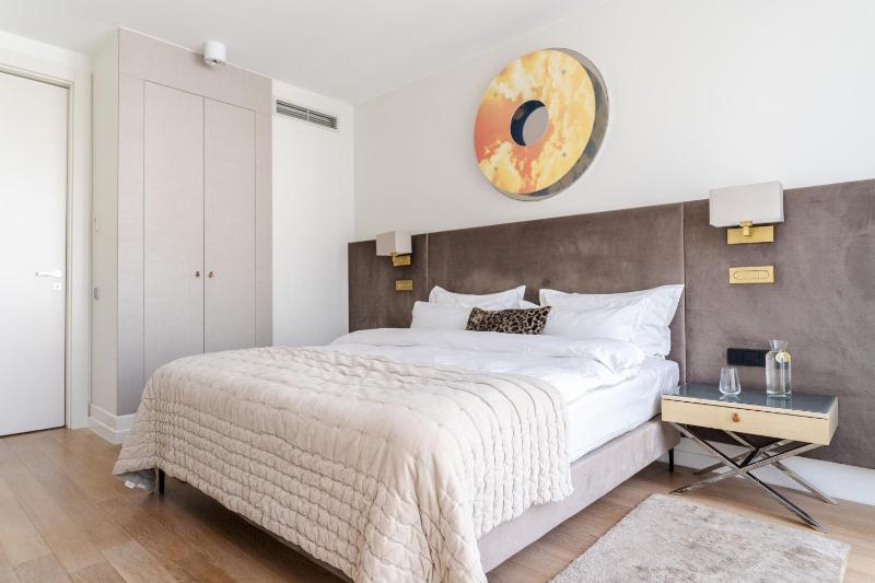 Superior Suite image 4