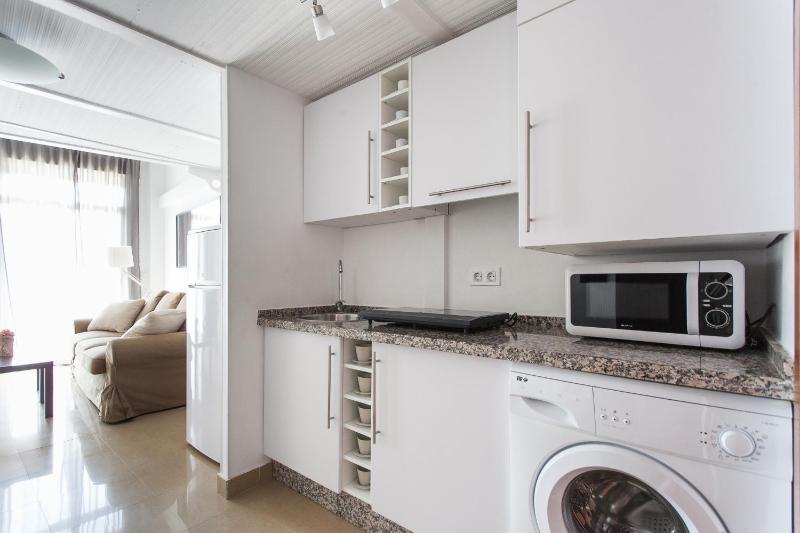 Apartment with Private Terrace (6 Adults) - Attic - Calle Adolfo Rodriguez Jurado 8 image 3