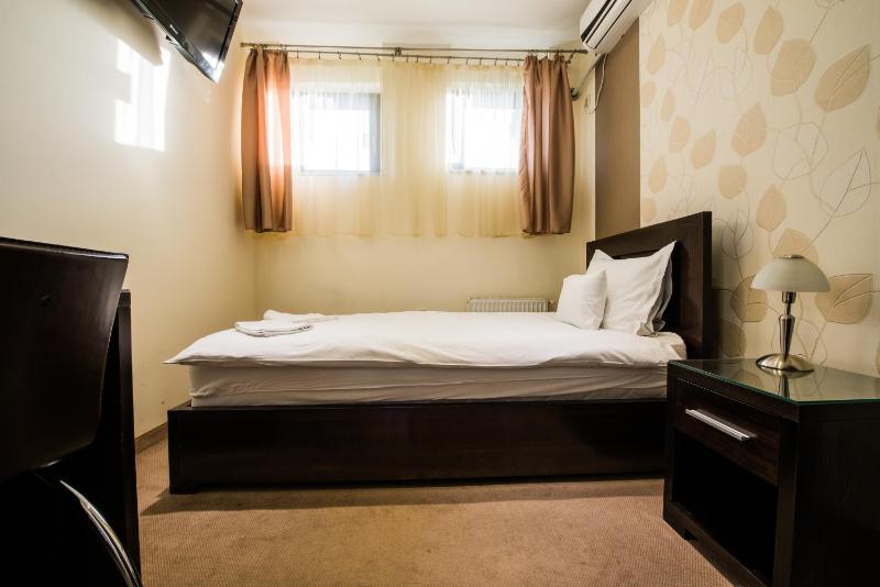 Single Room image 4