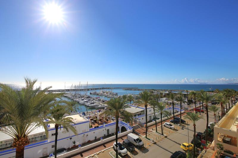 Estepona Port Apartment ALICE - image 2