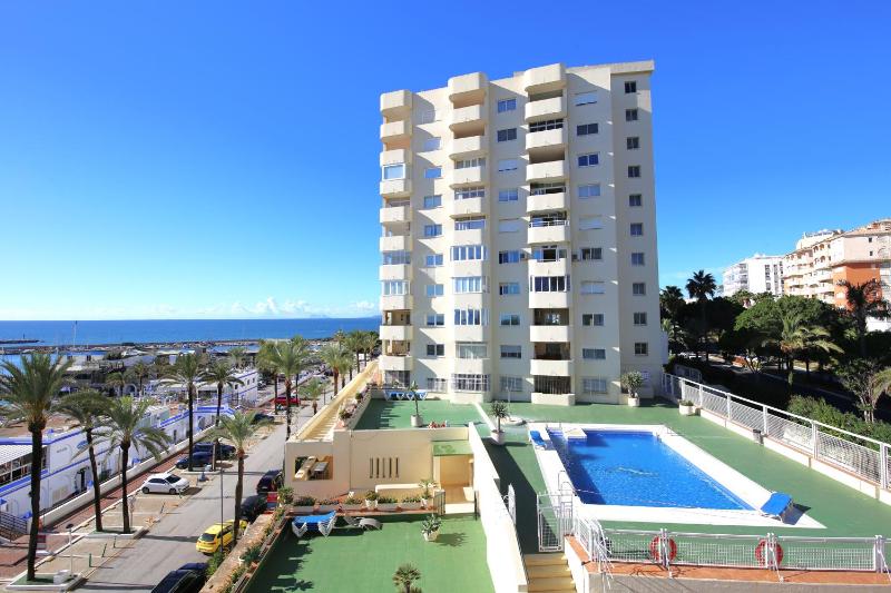Estepona Port Apartment ALICE - image 6