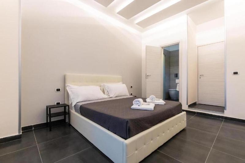 Economy Double Room image 1