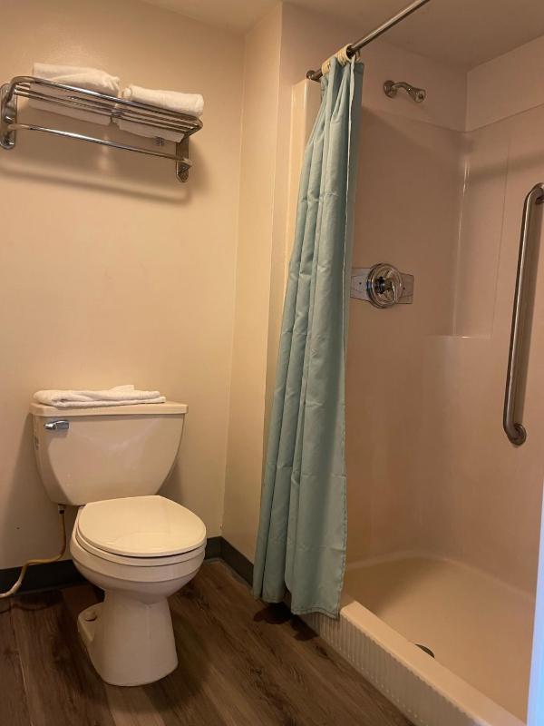 King Suite image 4