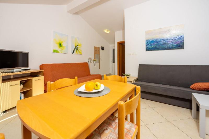 Apartments Petak - image 42
