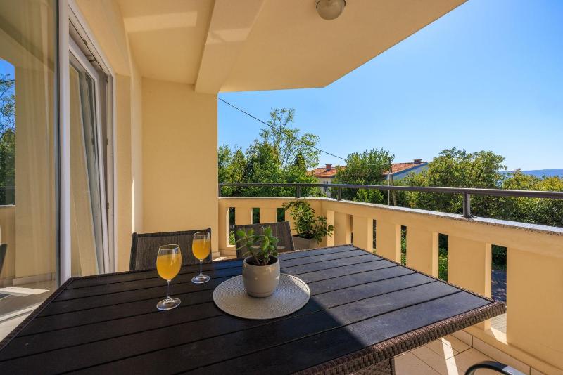 Apartments Petak Novi - image 18