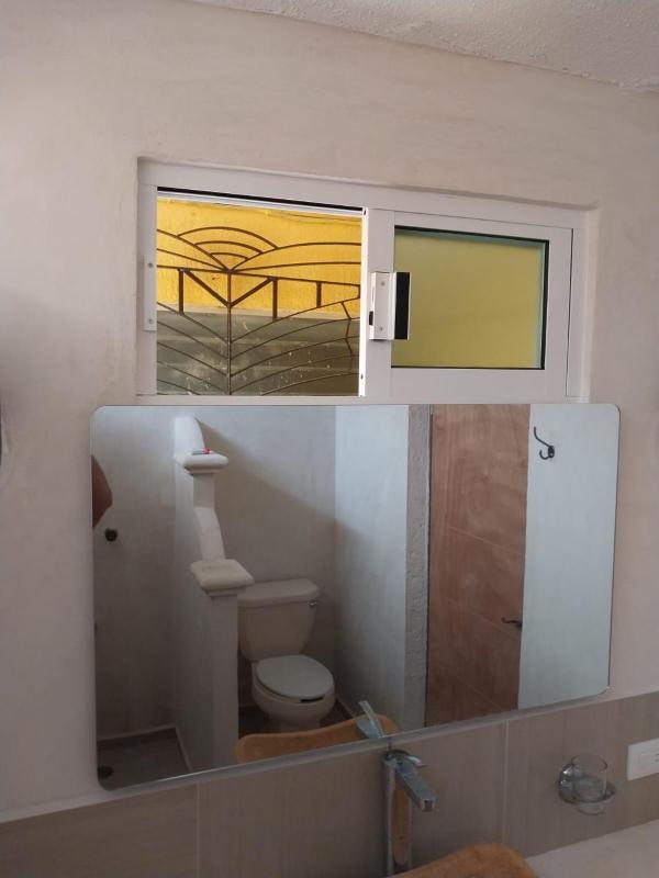 Hermosa casa cuatro recámaras independientes CA - image 2