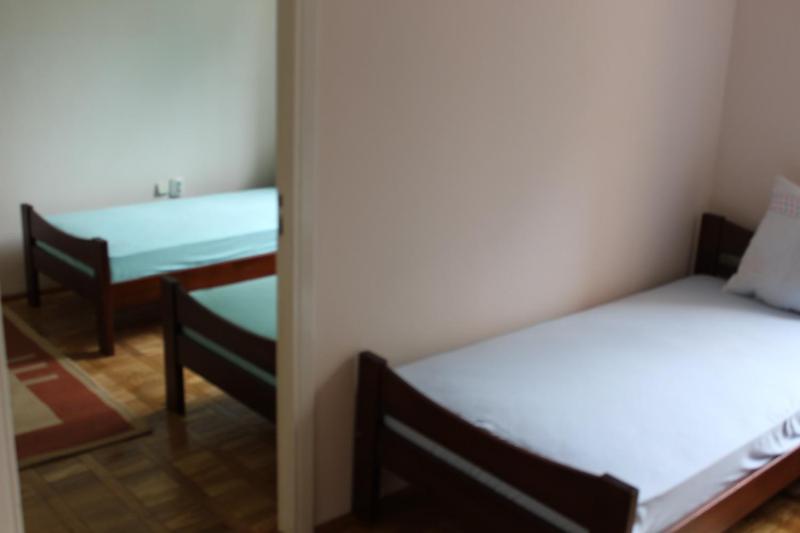 Quadruple Room with Shared Bathroom image 2