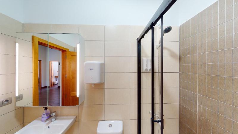 Triana Rooms EH - image 22