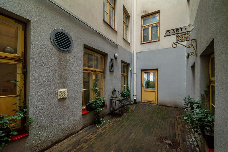 Economy Apartment image 3
