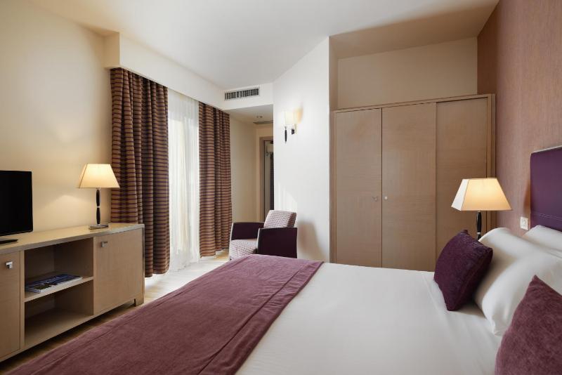 Junior Suite image 3