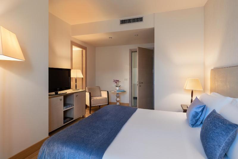 Comfort Double Room image 3