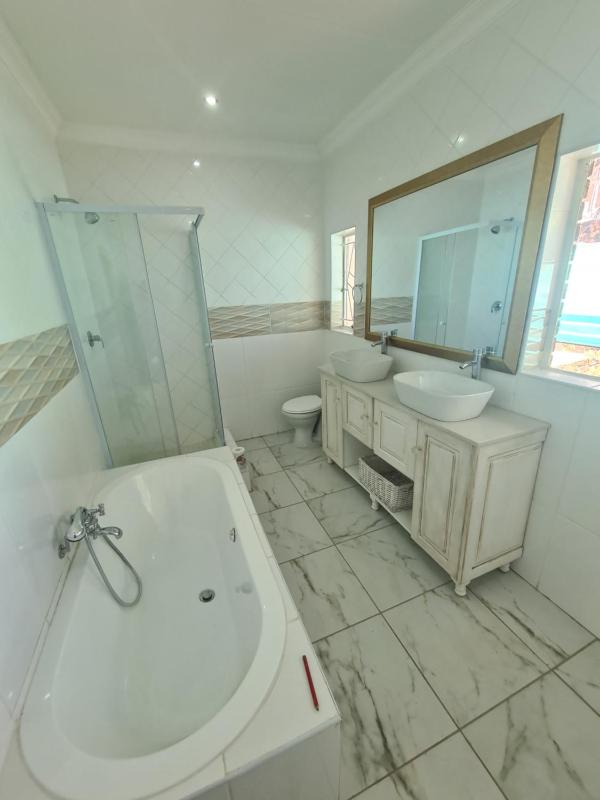 @336 Bourke - image 5