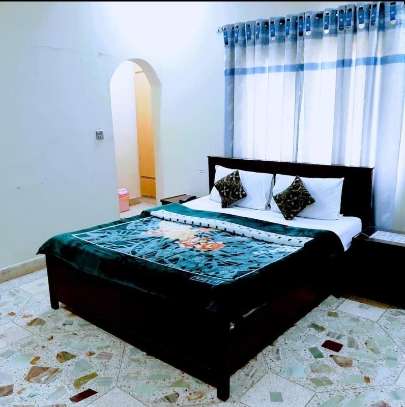 Galaxy Family karachi Airport Hotel - image 2