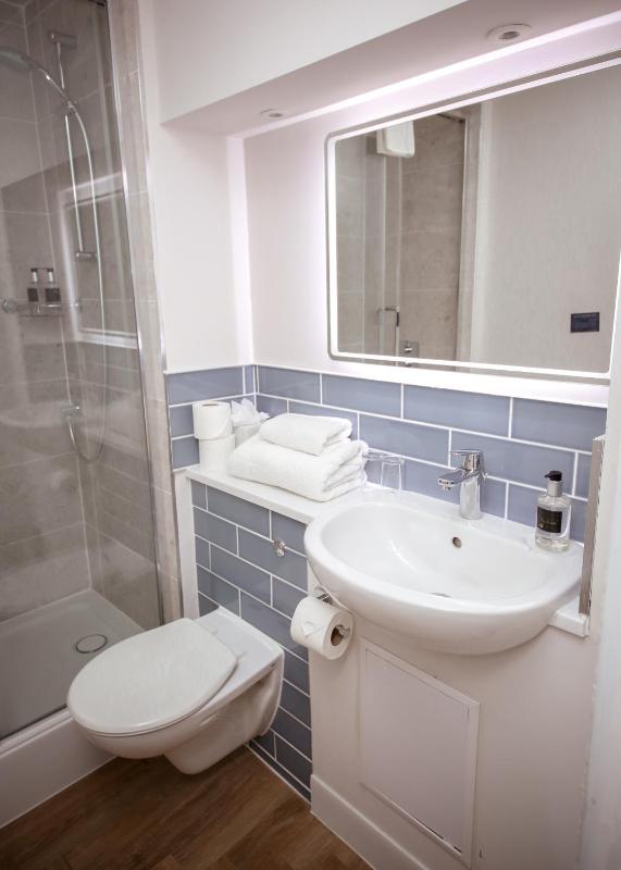 Executive Double Room image 4