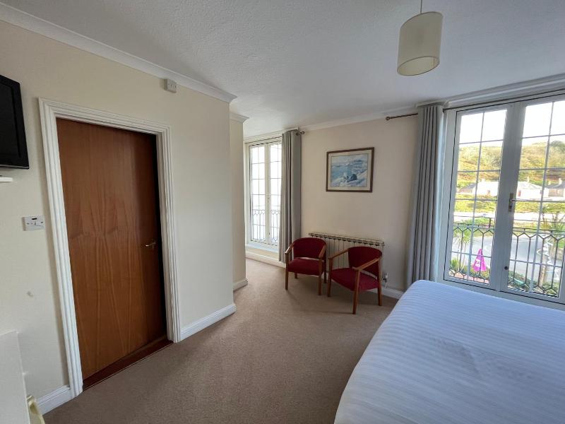 Deluxe Double Room image 1