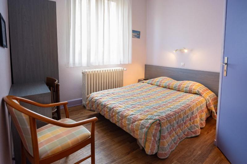 Double Room image 1