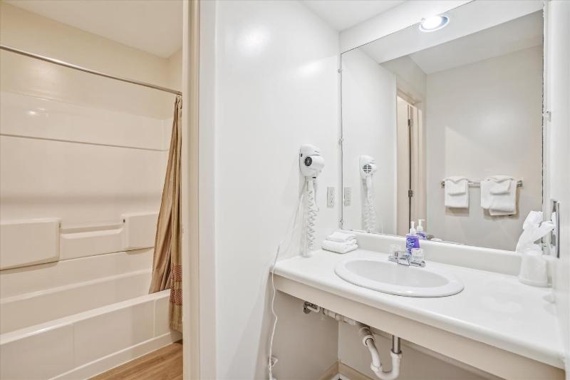 Suite image 3