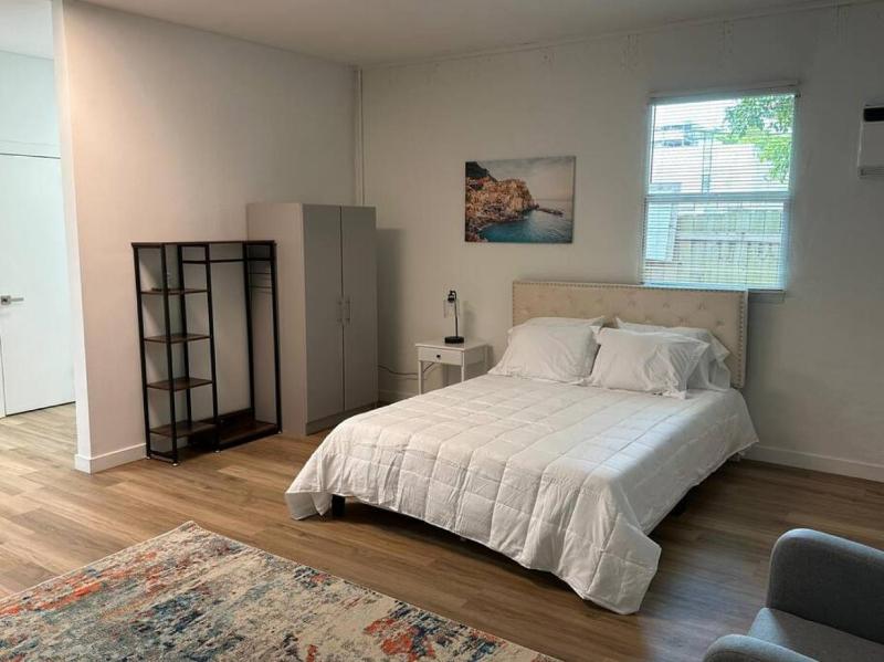 Stylish StudioBrickellLittle Havana-ItalianPlaza - image 12