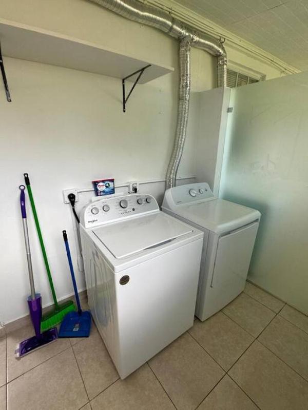 Stylish StudioBrickellLittle Havana-ItalianPlaza - image 15