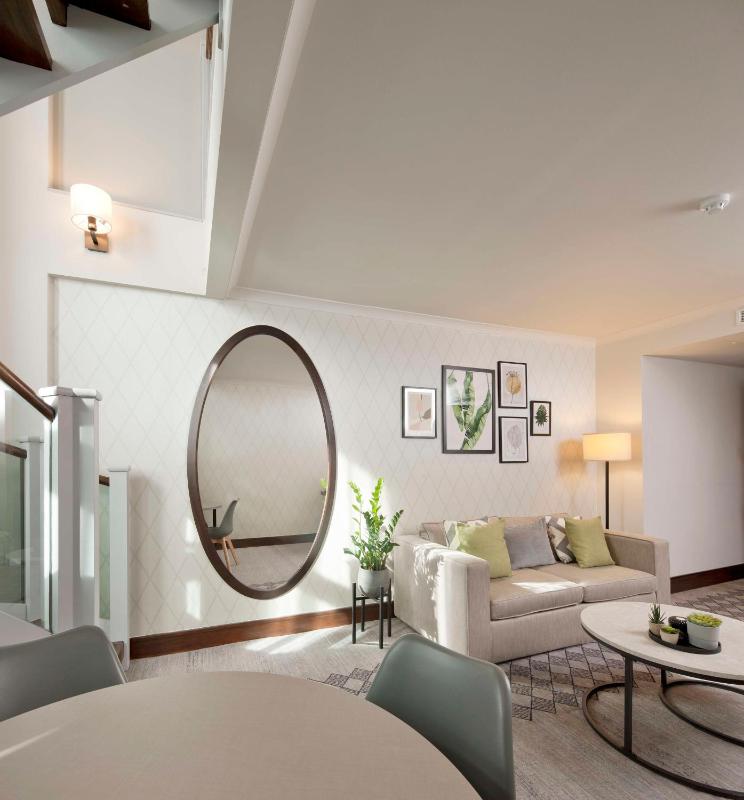 Duplex King Suite with Sofa Bed image 3