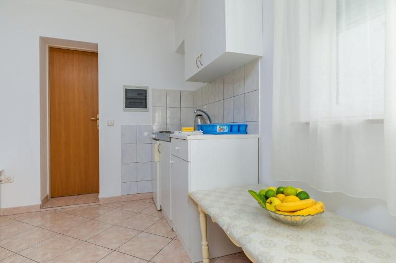 One-Bedroom Apartment with Terrace image 4