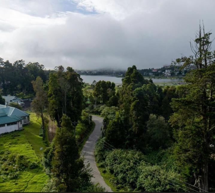 Avenue Nuwara Eliya - image 5