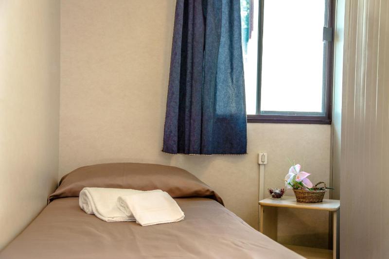 Economy Bungalow image 3