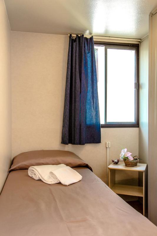 Economy Bungalow image 1