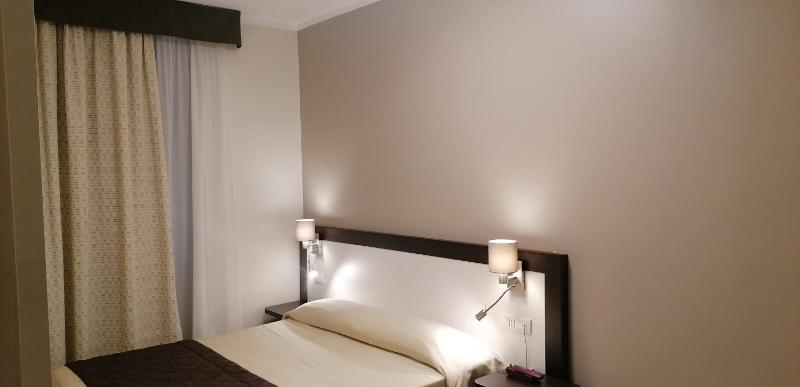 Superior Double or Twin Room image 3