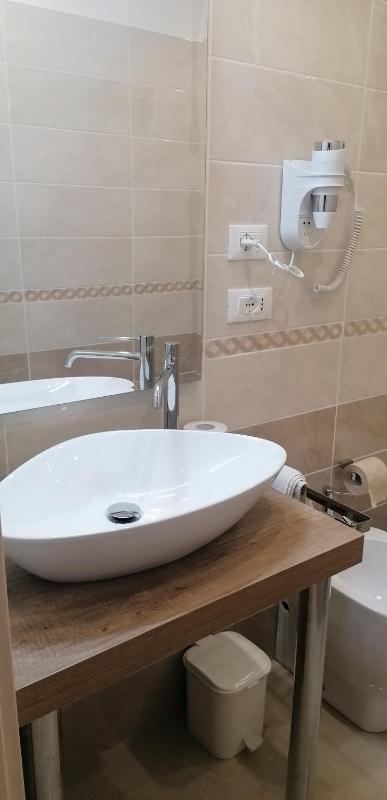 Superior Double or Twin Room image 1