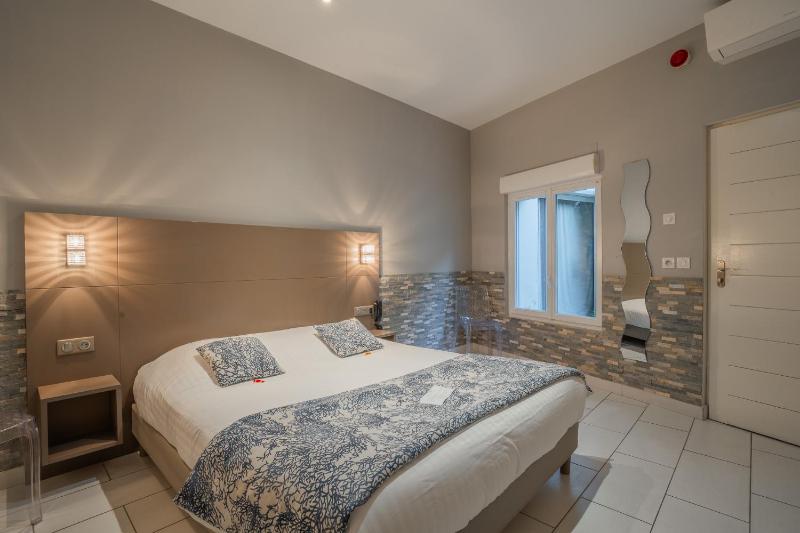 Double Room - Disability Access image 1