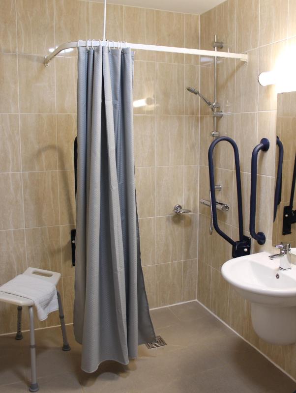  Accessible Room image 2