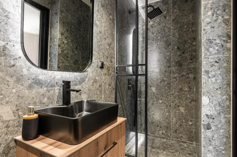 Classic Room image 2