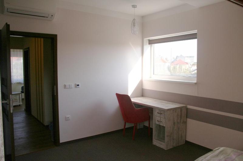 Apartment with Garden View image 3