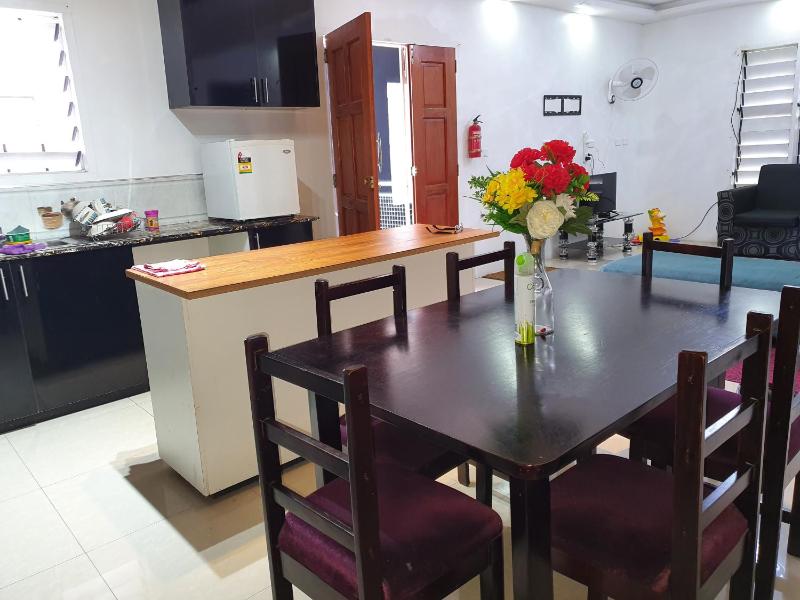 Homestay in Suva with 3 Bedroom Flat - image 1