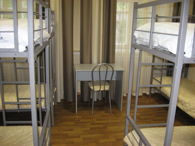 Bed in 8-Bed Dormitory Room image 2