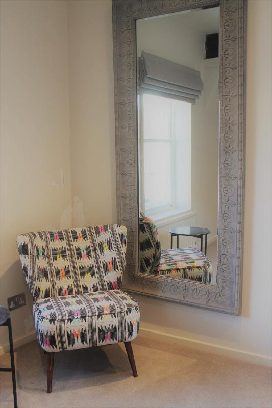 One-Bedroom Suite image 3