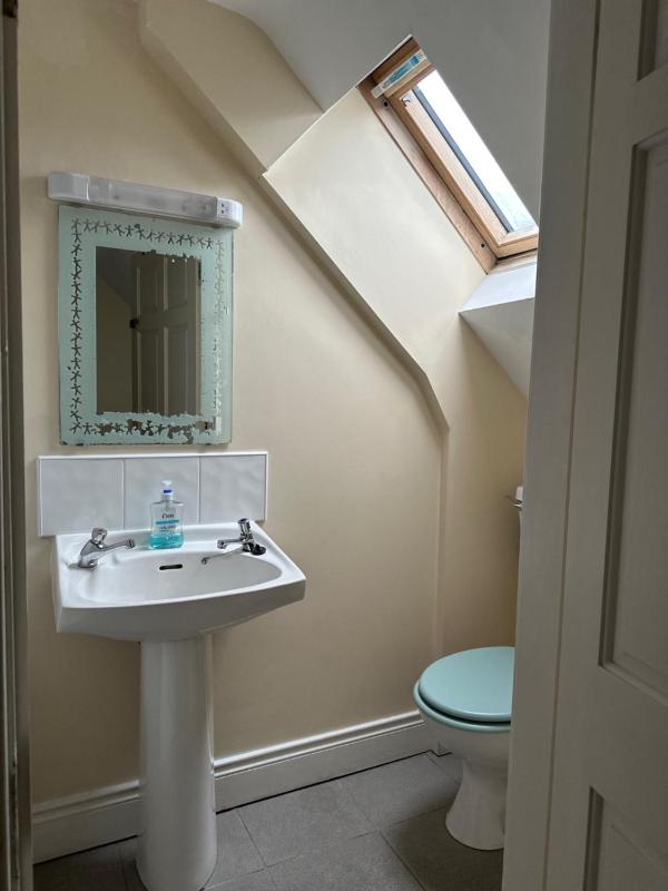 Double Room with Private Bathroom image 2