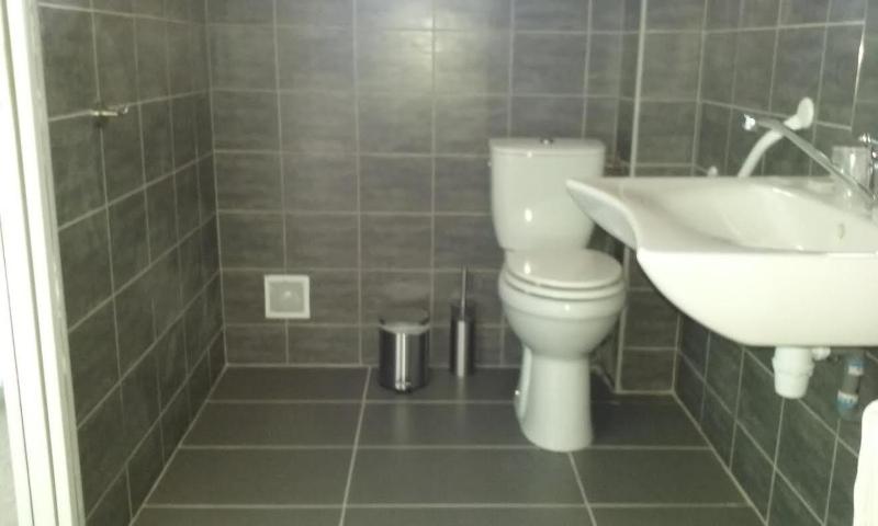 Double Room - Disability Access image 4