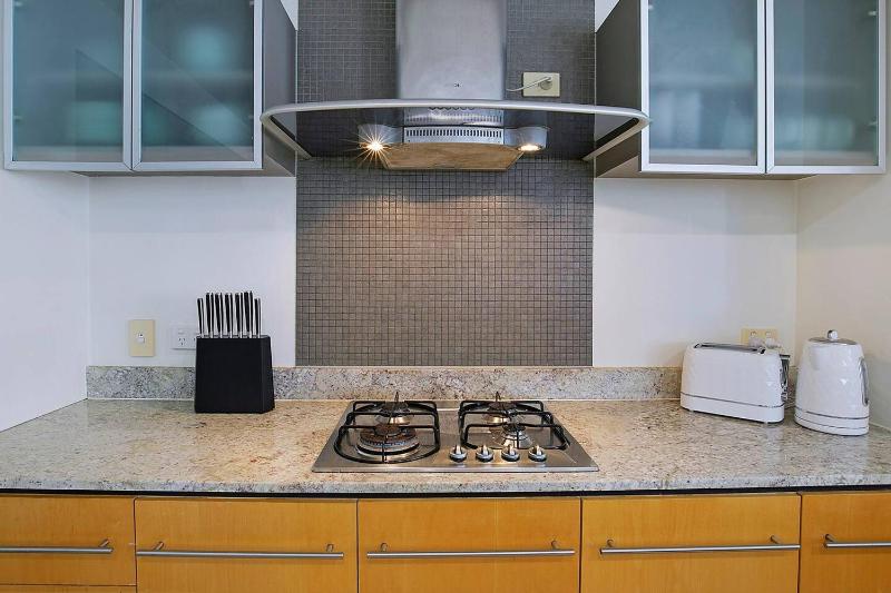 Best of Brissie - Chic Resort-style CBD Living - image 14